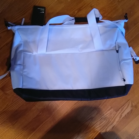 Nike Handbags - Nike Court Advantage Duffel
